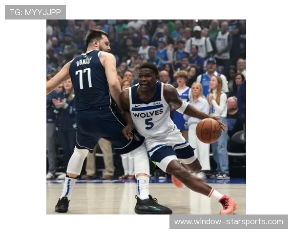 NBA季后赛激战正酣，超级球星表现引爆全场，球队阵容深度成关键因素