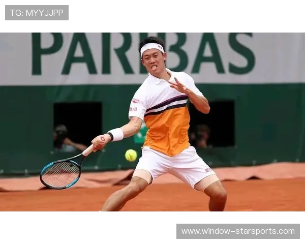 新星网球选手闪耀赛场 展现惊人实力和无畏精神 再度挑战世界顶级高手